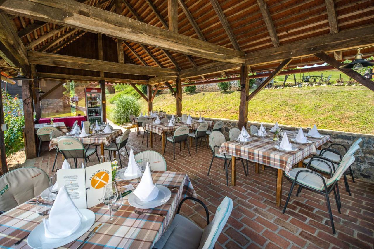 Hotel Srakovcic Heart Of Nature Ribnik Esterno foto