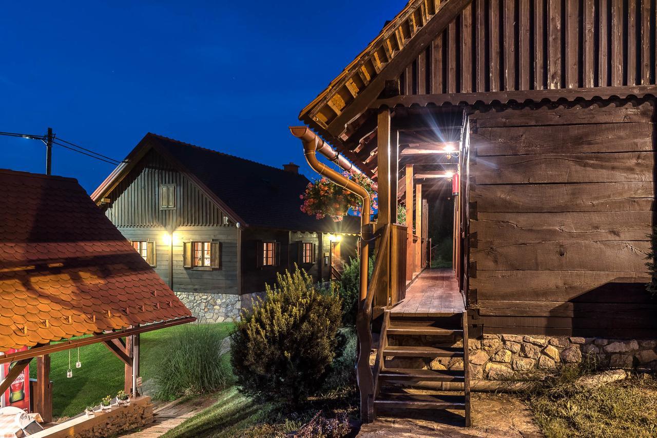 Hotel Srakovcic Heart Of Nature Ribnik Esterno foto